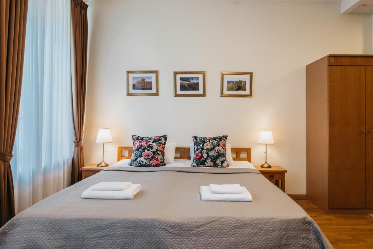 Cathedral Old Town Suites VNO Exterior photo
